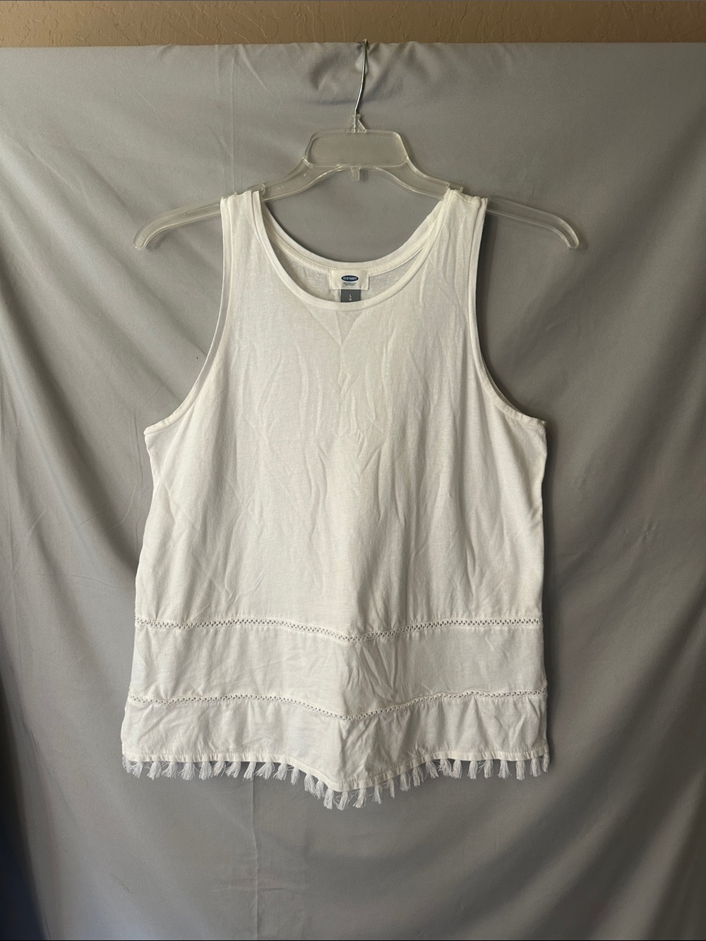 Old Navy White Tassel-Hem Sleeveless Tank Top